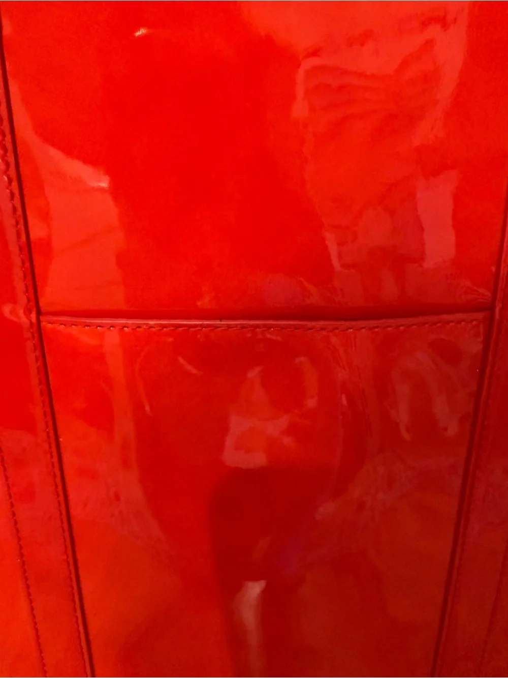 Sezane "The Tote" in Patent Red - Picture 13 of 14